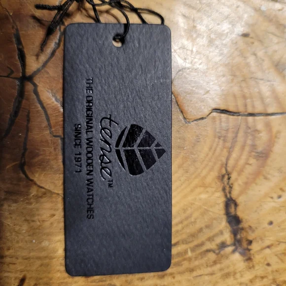 NWT Tense Wood Watch - Picture 4 of 6